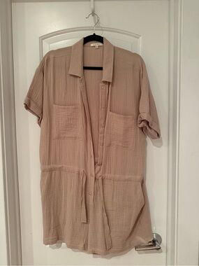 Z Supply Taupe Gauze Button-Front Shirt Dress with Tie
